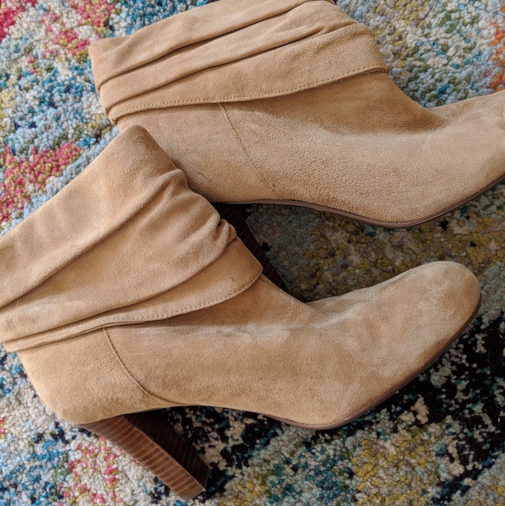 Cute Nine West Suede Booties